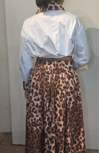 Load image into Gallery viewer, Delicate leopard top set
