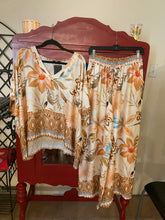 Load image into Gallery viewer, Iliana Pants Set
