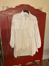 Load image into Gallery viewer, Alma Blouse
