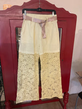 Load image into Gallery viewer, Lourdes Pants

