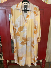 Load image into Gallery viewer, Astrid Dress
