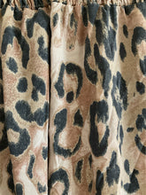 Load image into Gallery viewer, Ophira Leopa Pant

