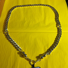 Load image into Gallery viewer, Britney Chain and Case
