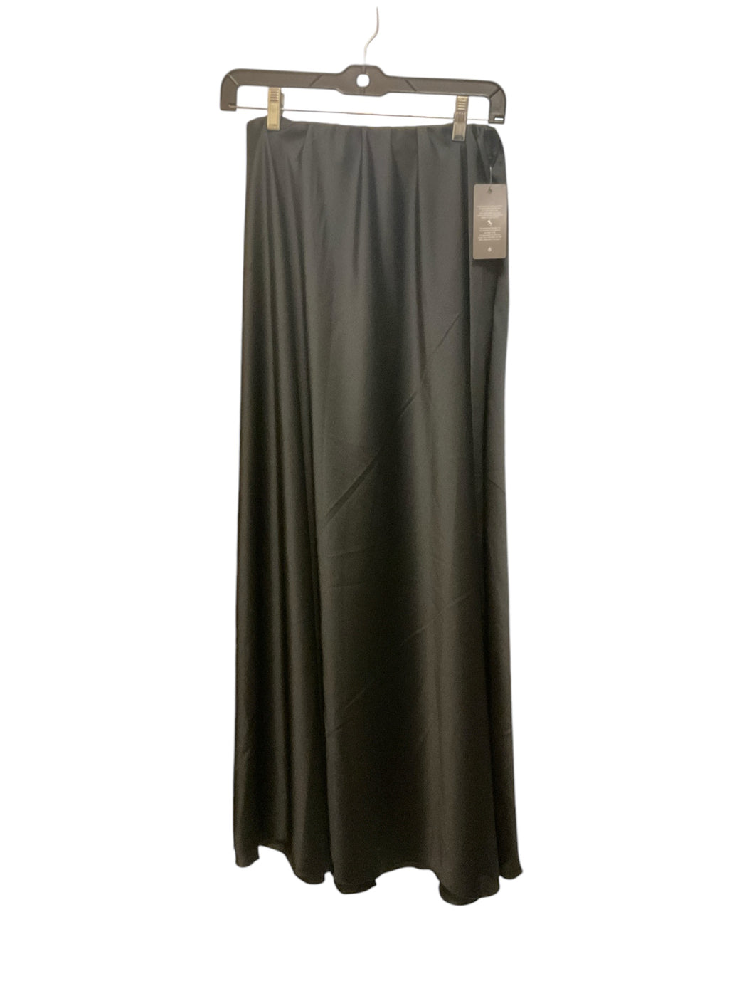 Peep Long Skirt