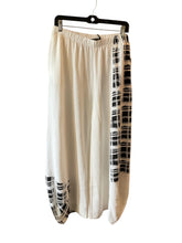 Load image into Gallery viewer, Mimas Pant Set
