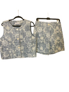 Short pants & vest in jeans