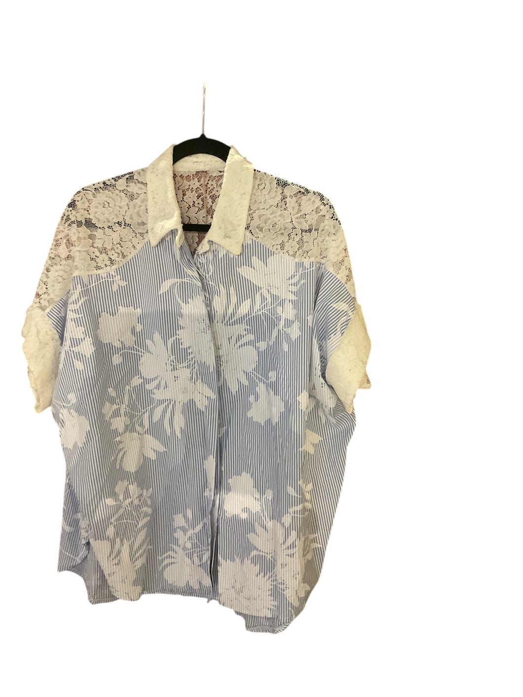 Camellia  Skinny Lines Blouse