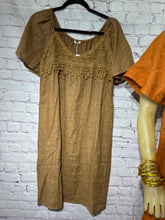 Load image into Gallery viewer, Sandra Dress
