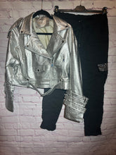Load image into Gallery viewer, Studded Cargo Pant
