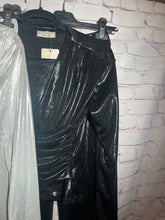 Load image into Gallery viewer, Cher Metallic Set
