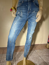 Load image into Gallery viewer, Painta Jeans
