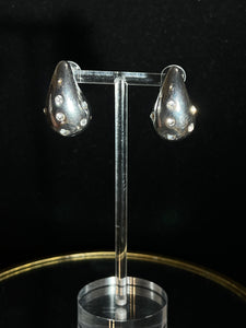 Droppé Earring