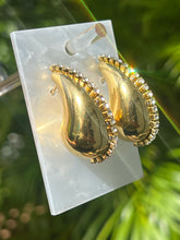 Load image into Gallery viewer, Permata Earrings
