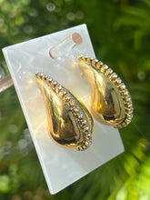 Load image into Gallery viewer, Permata Earrings
