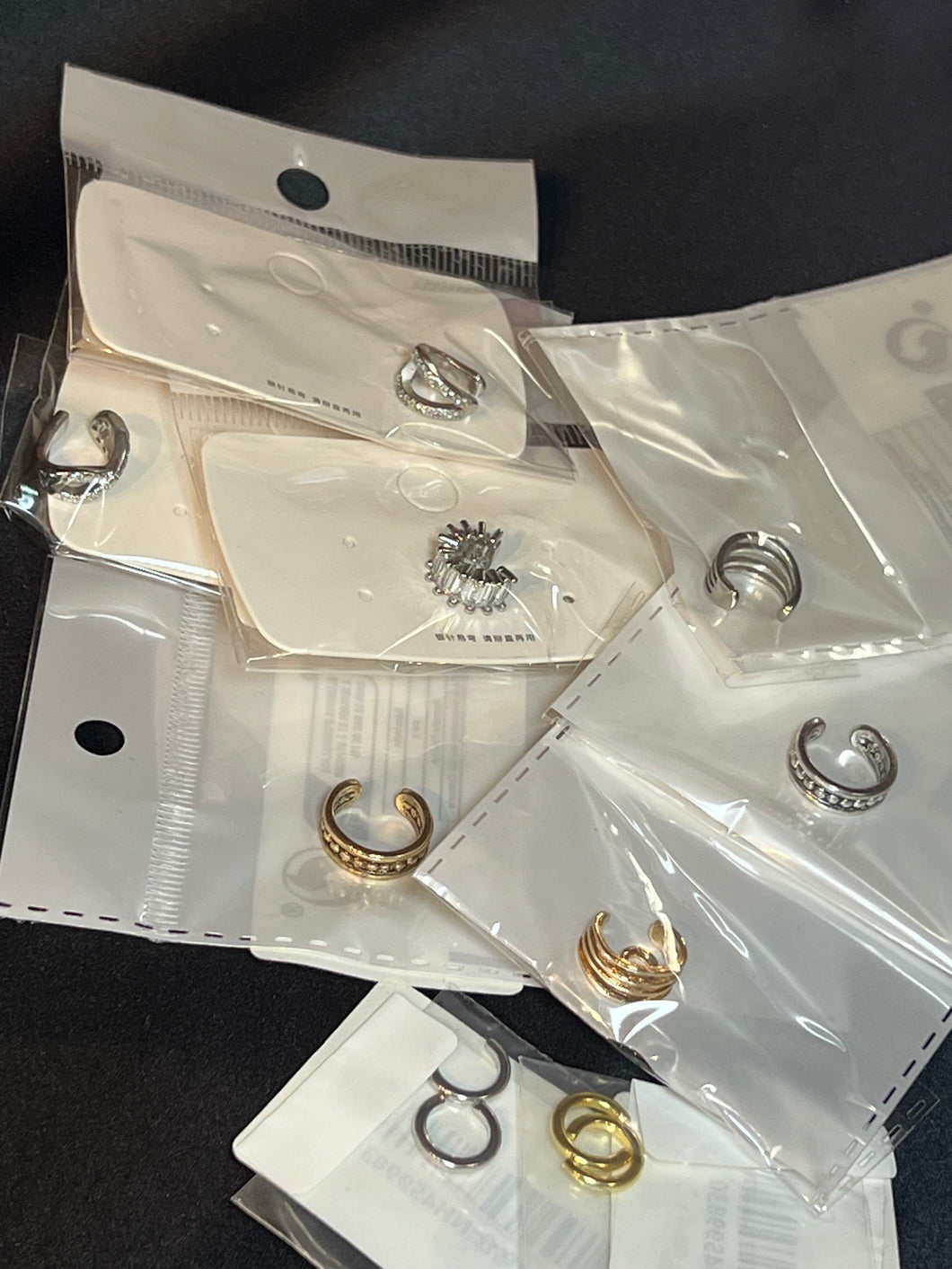 Tiny Varieté Cuff