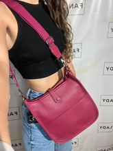 Load image into Gallery viewer, Petite Messenger Bag
